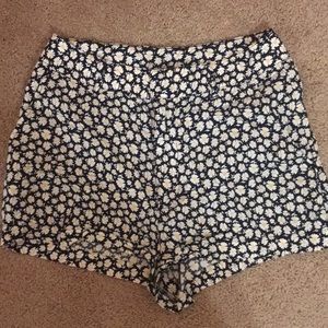 Daisy Shorts